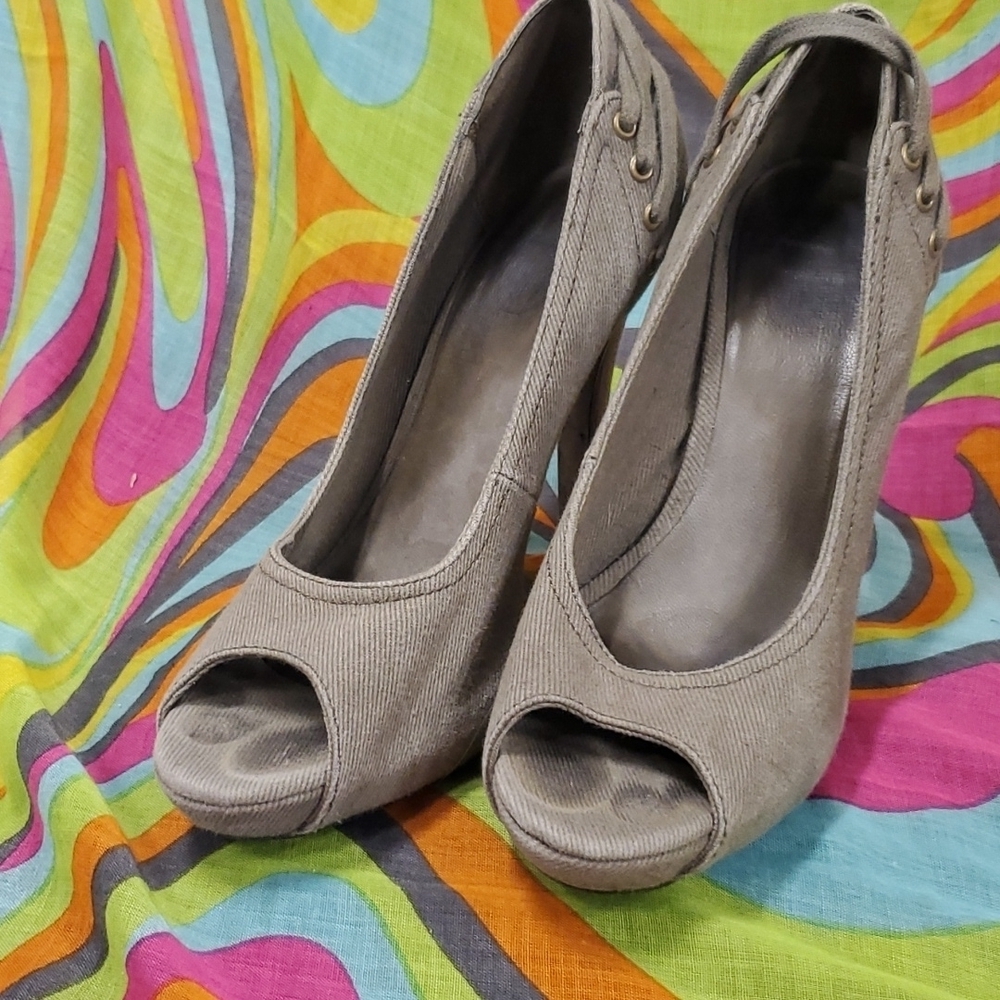 Ash Italia Natural Cargo Canvas Heels SZ 7